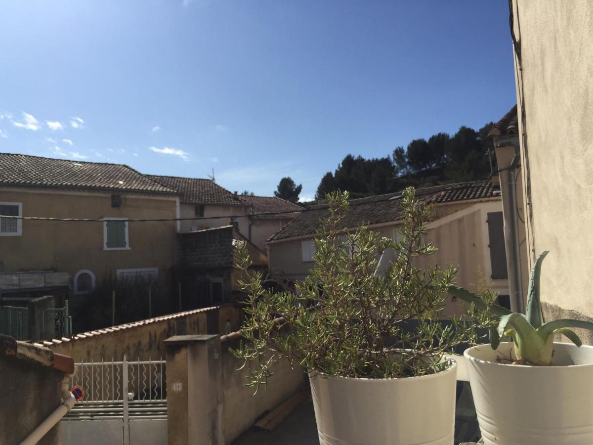 T2 Avec Terrasse, Clim , Box Fibre Apartment Vedene Exterior photo
