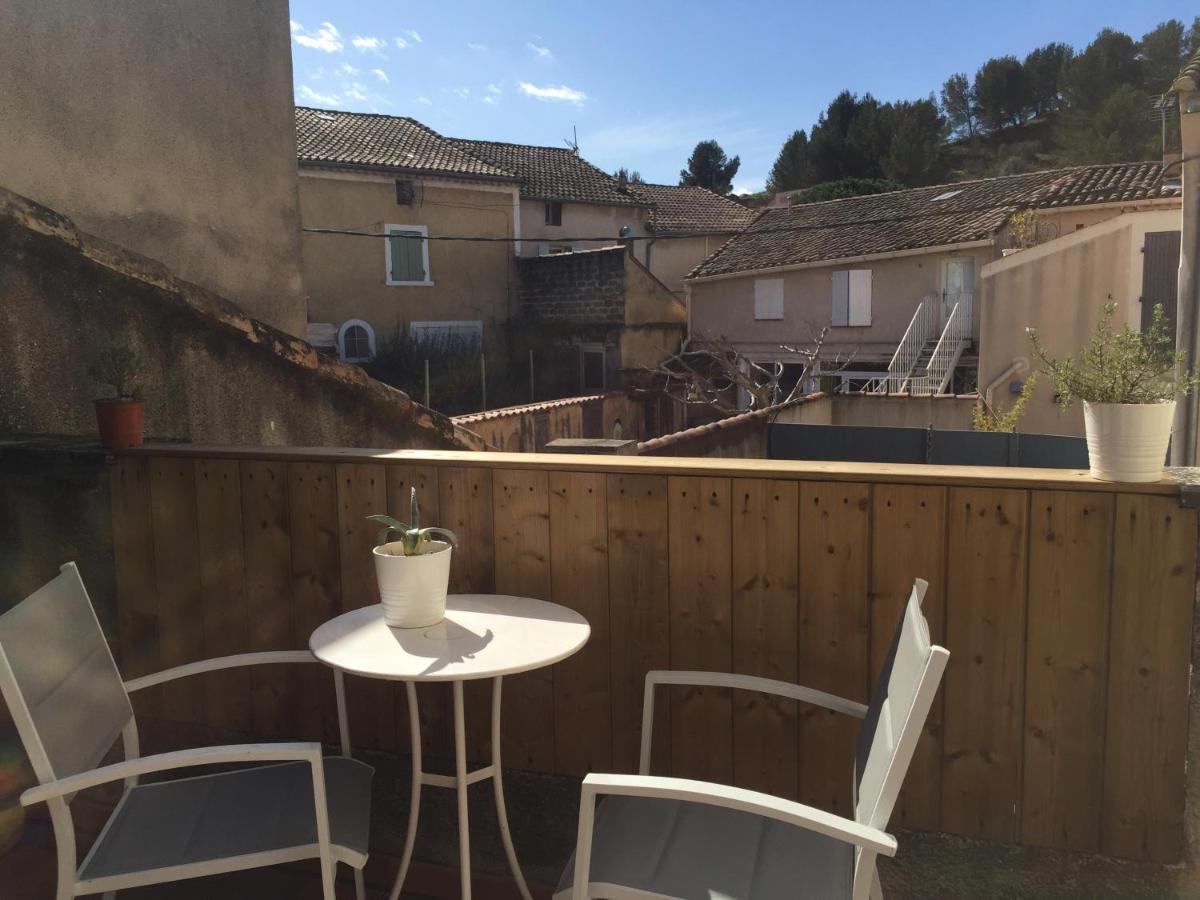 T2 Avec Terrasse, Clim , Box Fibre Apartment Vedene Exterior photo