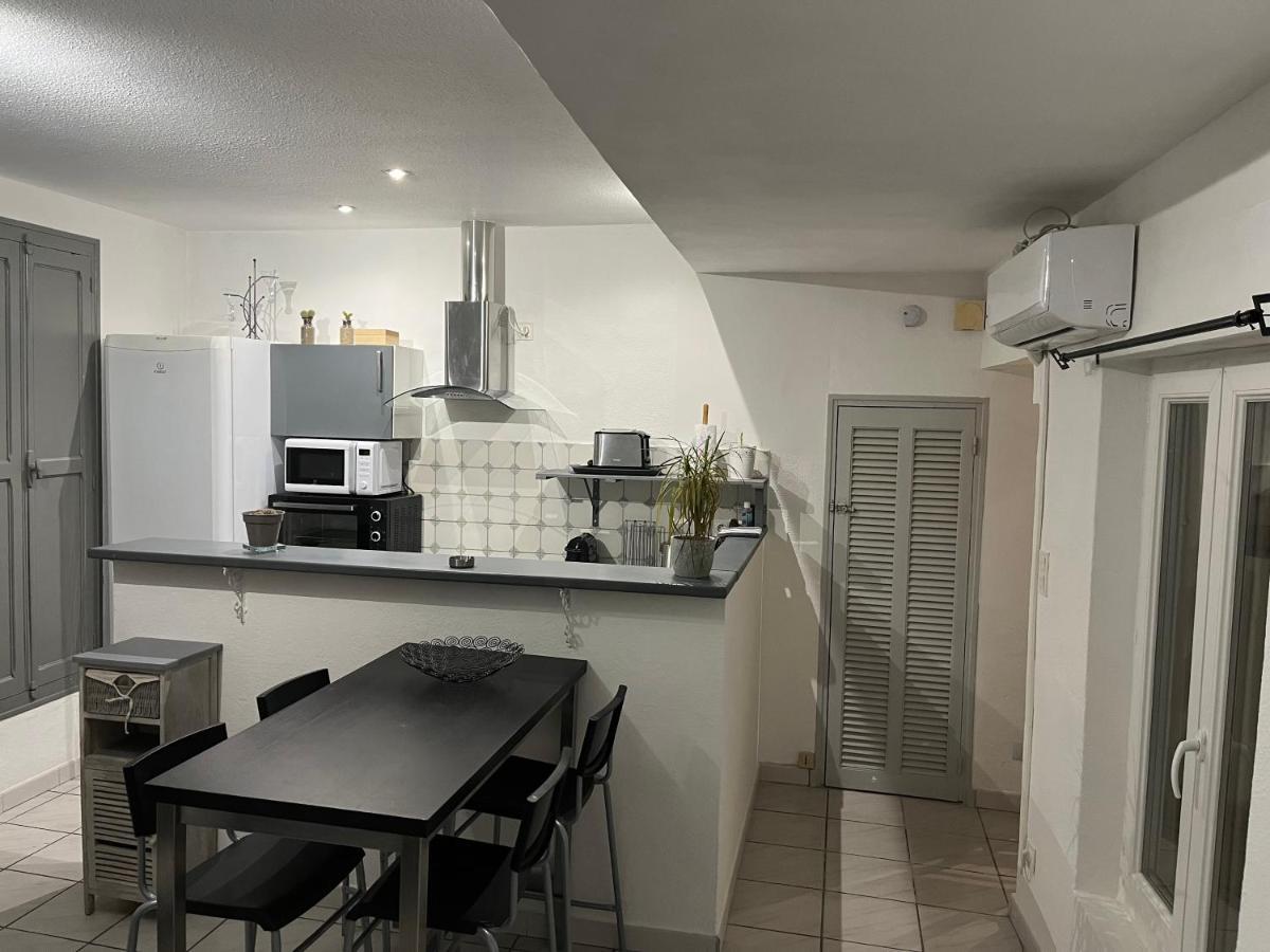 T2 Avec Terrasse, Clim , Box Fibre Apartment Vedene Exterior photo